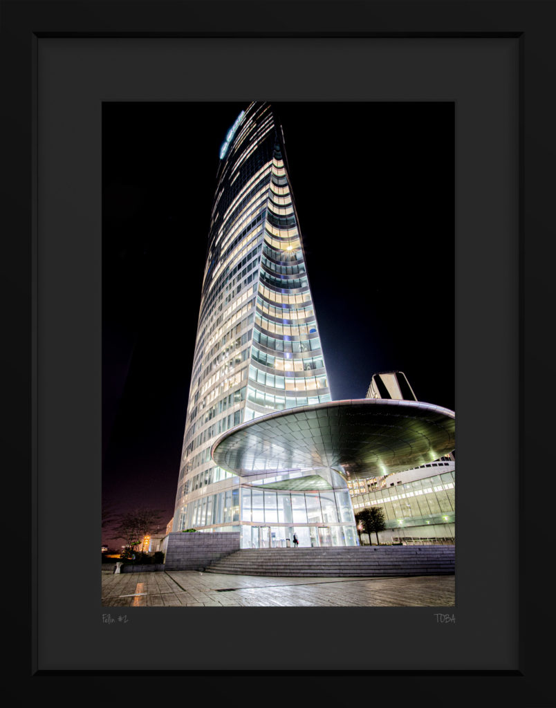 Paris La Défense la nuit